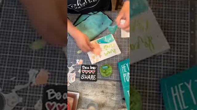 Simple Chalk Couture Pallet Board and Mod Podge!! Dream. Create. Inspire. смотреть онлайн