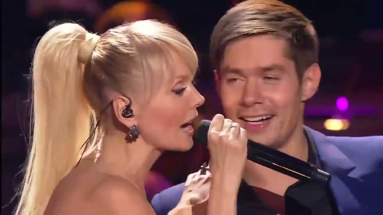 Стас Пьеха и Валерия - Ты грустишь смотреть онлайн