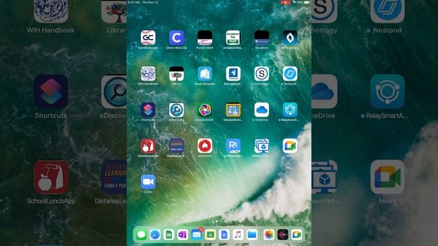 Using Split Screen on your iPad смотреть онлайн