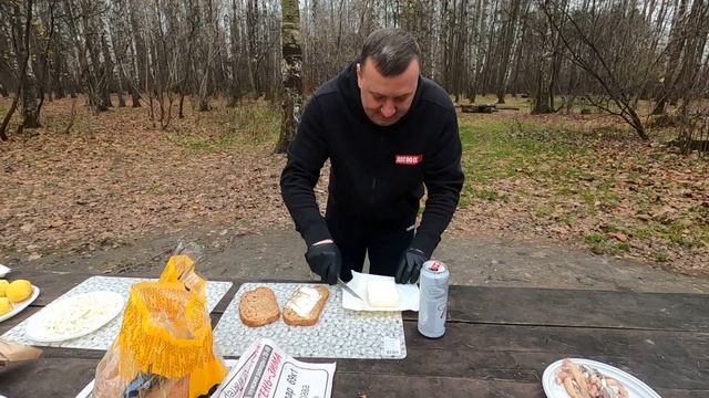 Пробуем Сюрстрёмминг / Шведский Деликатес за 4222 рубля смотреть онлайн