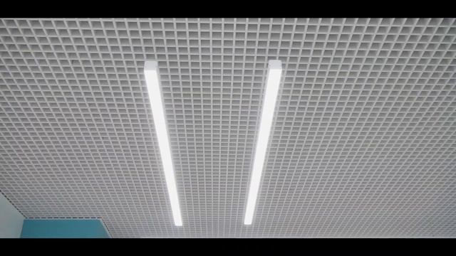 Светодиодное освещение в бутике техники Apple iPiter | SWG смотреть онлайн