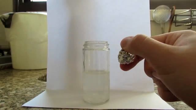 REAÇÃO #4 - Soda Cáustica com Alumínio (2Al + 2NaOH + 2H2O ==► 2NaAlO2 + 3H2) смотреть онлайн