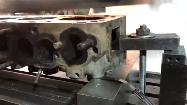 ФРЕЗЕРОВКА ГБЦ УАЗ смотреть онлайн