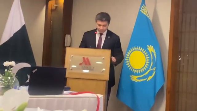 Ambassador Kazakhstan Briefs Pakistani Media about New Initiatives of President Kasim Jomart смотреть онлайн