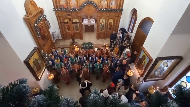 Колядка"Небо и земля".Оранжировка Е. Гуцол. Концерта в храме "Всецарицы".Крым. Партенит. смотреть онлайн
