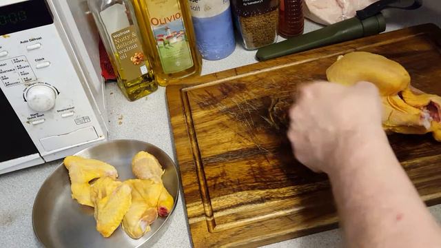 Mora Kansbol in the kitchen. смотреть онлайн