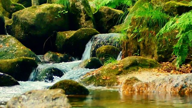 3 Hour Relaxing Beautiful Water Splashing Over Rocks with Soothing Sounds of Water and Music смотреть онлайн