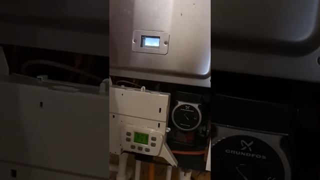 Baxi газавый котёл ошибка Е01 смотреть онлайн