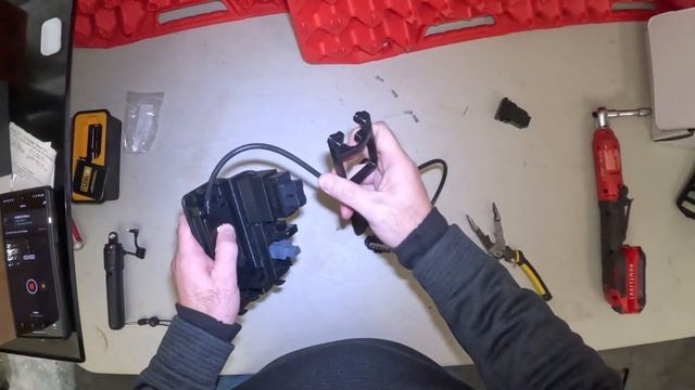 Tacoma | Switch Panel | POV Install | Pedal Commander | The Right Way смотреть онлайн