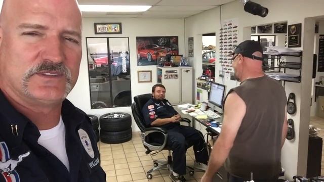 Bobby and william are bros at MustangMedic? смотреть онлайн