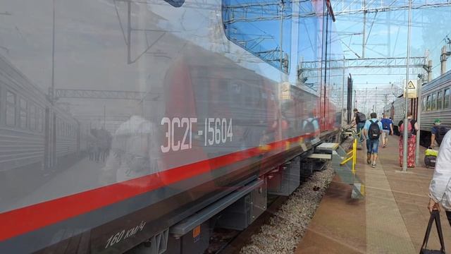 Самая Новая Ласточка! Электропоезд ЭС2Г-156 на станции Тверь смотреть онлайн