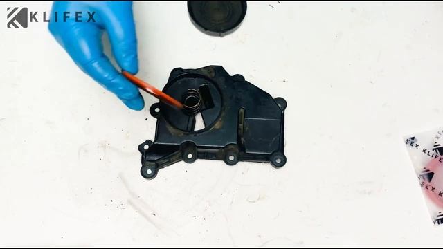 Замена мембраны маслоотделителя VAG 1.6L 04E103464M, 04E103464AN смотреть онлайн