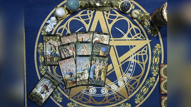 ТАРО! ЧТО ДЕЛАТЬ С НЕДВИЖИМОСТЬЮ??? СТОИТ ЛИ ПРОДАВАТЬ? ПОКУПАТЬ? смотреть онлайн