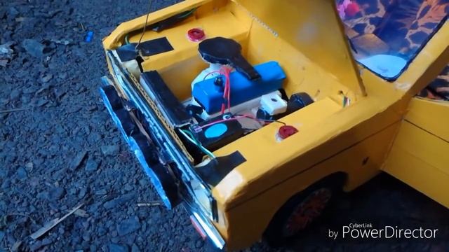 Home made cardboard Ford Escort смотреть онлайн