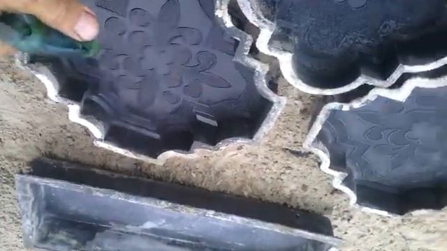 Как и чем смазать формы для тротуарной плитки смотреть онлайн