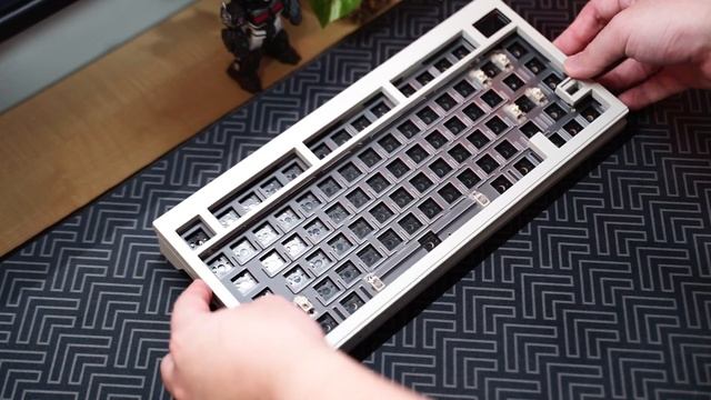 CIDOO V75 Plus Build & Sound Test - A Thocky Keyboard смотреть онлайн