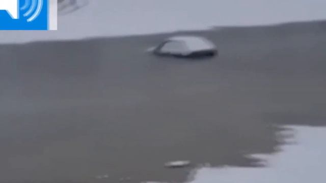 Утопил машину Машина ушла под лёд, провалился под лёд смотреть онлайн