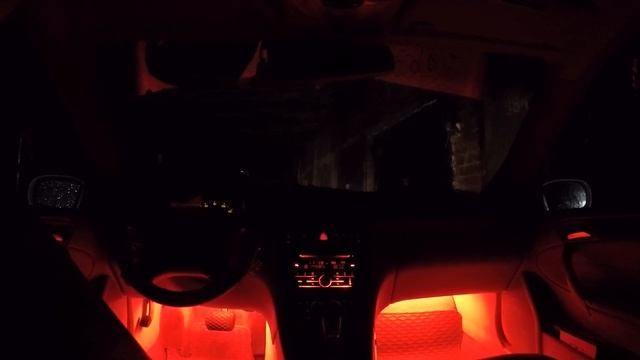 W203 С240 замена штатной музыки смотреть онлайн