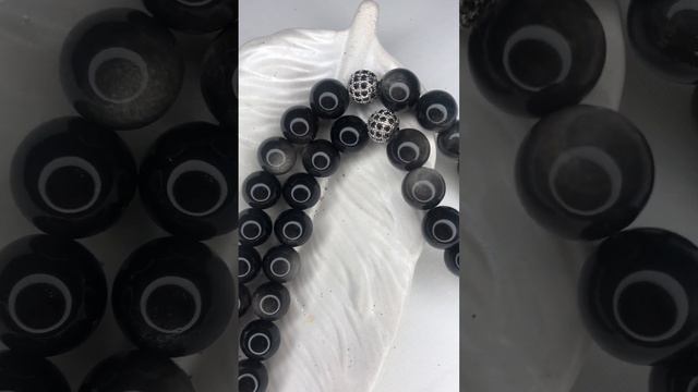 #Четки 33 #натурального #серебристого #обсидиана#handmade #натуральныйкамень Бусины 10мм. смотреть онлайн