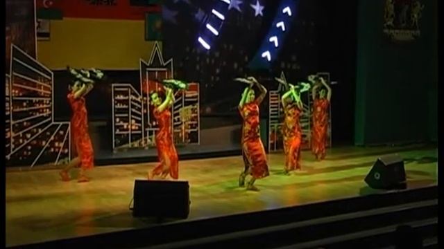 Каскад на фестивале Нас подружила Москва 2012 смотреть онлайн