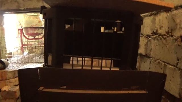 как сделать платформу под котел, и палки( палатья)