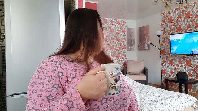 КОФЕ☕в 10 утра?Болталка НИ О ЧЁМ?И ОБО ВСЁМ✨ смотреть онлайн