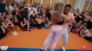 Ronald & Alba  - bachata demo @bachatasensual  #ronaldyalba