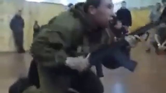 Урок "Инструктаж Огневой контакт" смотреть онлайн