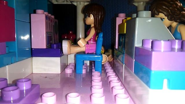 Свинка Пеппа и Симка.Салон красоты, Peg меняет причёску.Свинка Пеппа и Симка в салоне красоты. смотреть онлайн