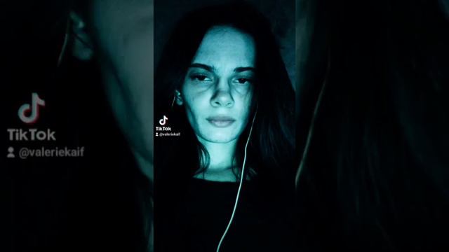 ASMR АСМР Зарисовка из Тик Тока. Сумерки: Белла Свон заботится о новообращённом вампире смотреть онлайн