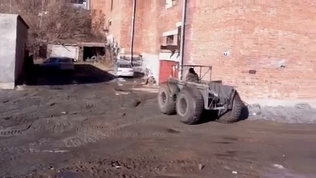 Везд2 около гаража1 смотреть онлайн