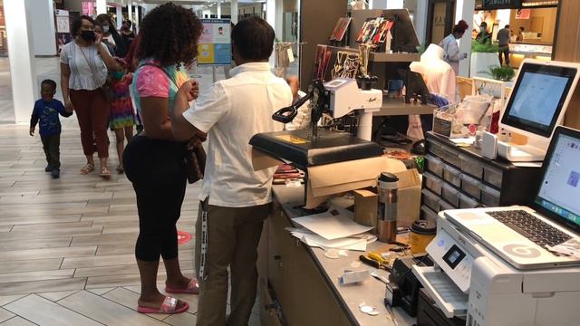 Top Trending A Day In Jackson Mississippi Part Two Starting Peaches Cain The Shopping Mall=GoViral смотреть онлайн