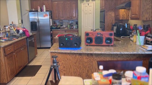 DIY Wood Bluetooth 5.0 Boombox 2.1 (30Wx2 & 60Wx1) w/fast wireless charging and LED's!!!! смотреть онлайн