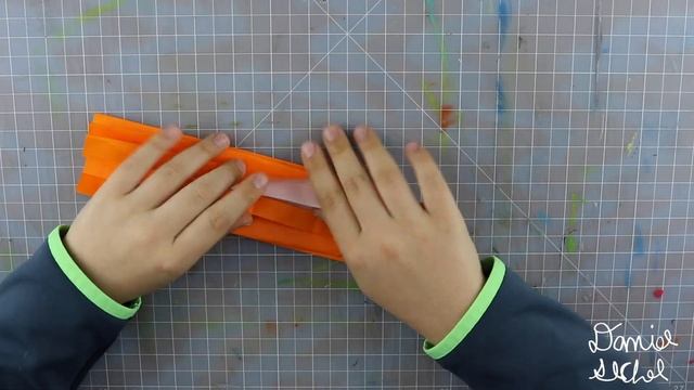 Bored with Origami? Try this... смотреть онлайн