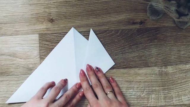 Оригами. Кошка из бумаги легко и просто.Как сделать котёнка. смотреть онлайн