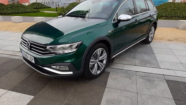 Volkswagen Passat Alltrack 2020 смотреть онлайн