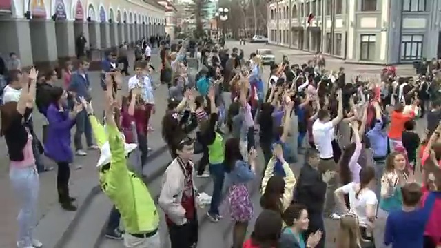 Флешмоб Танцевальный смотреть онлайн