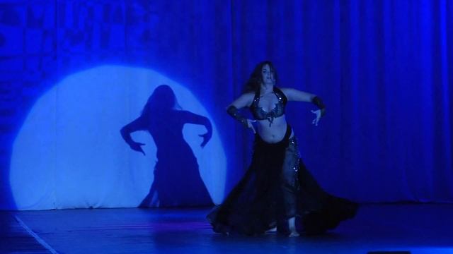 Таисия Гронцева - Ma badi shi. "Tiara" bellydance school смотреть онлайн