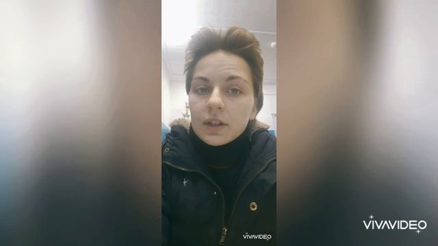 Жизнь после рака. Читаю свой стих. Уже не лысая) смотреть онлайн