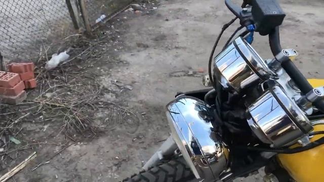 Yamaha SR400 "Tigerprawn" / скремблер смотреть онлайн