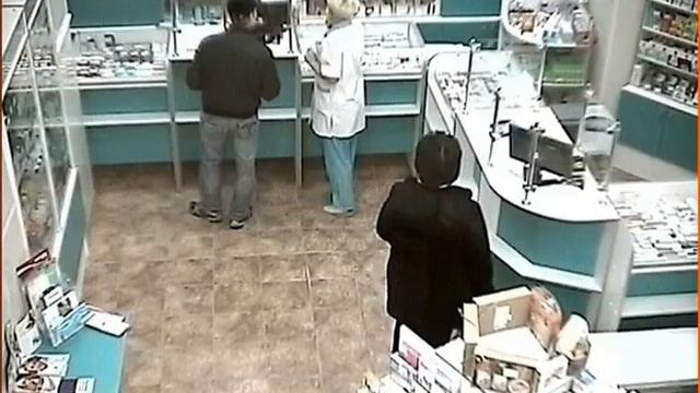 Кража на "рывок" смотреть онлайн