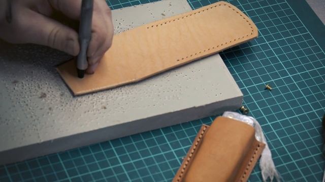 Шитьё кожаных ножен для ножа Leatherman смотреть онлайн