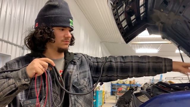 FUEL ISSUE IS SOLVED! F350 Cummins Ep 7 смотреть онлайн