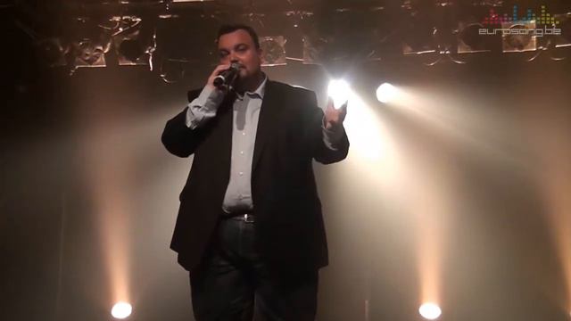 Axel Hirsoux - Mother Live in de EuroClub in Kopenhagen смотреть онлайн