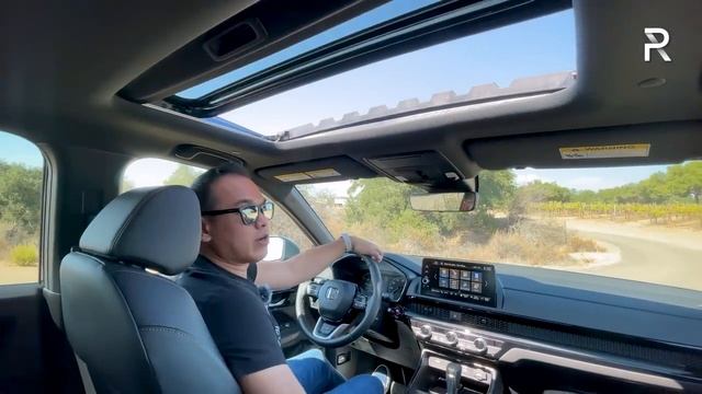The 2023 Honda CR-V Sport Touring Is A More Sophisticated Hybrid Family SUV смотреть онлайн