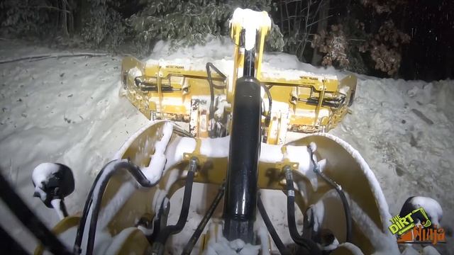 Plowing in the First Storm Of 2019-2020 Winter смотреть онлайн