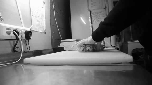 Завязываю с панк роком, сбрил ирокез ... смотреть онлайн