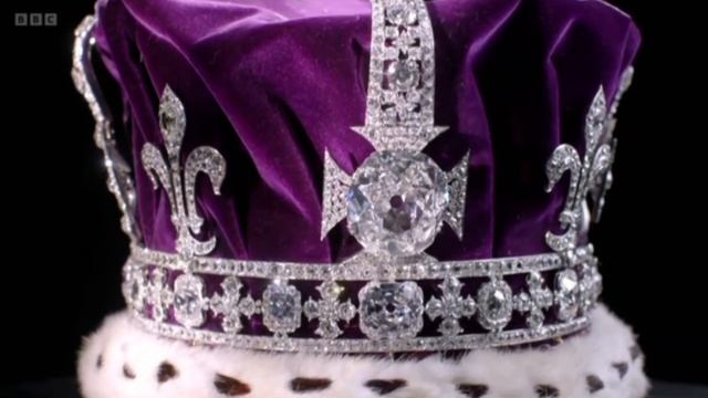 Коронация на носу: какую корону наденет Камилла? смотреть онлайн