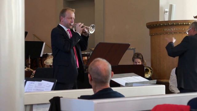 FLOWERDALE from Hymn of the Highlands played by Michael Frank Møller смотреть онлайн