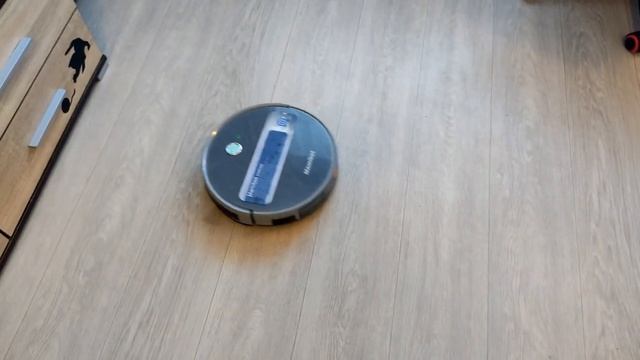 Запуск пылесоса Mamibot ?EXVAC660 и возвращение на станцию зарядки смотреть онлайн